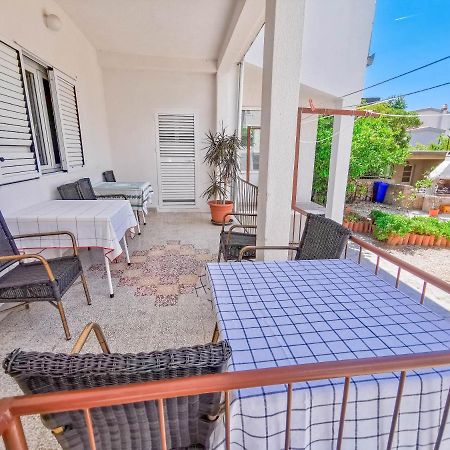 Apartments Patrick Baška Voda Dış mekan fotoğraf