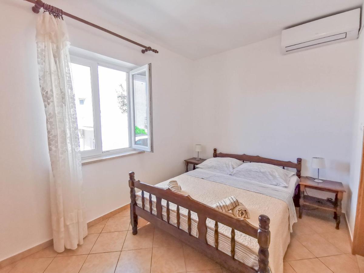 Apartments Patrick Baška Voda Dış mekan fotoğraf