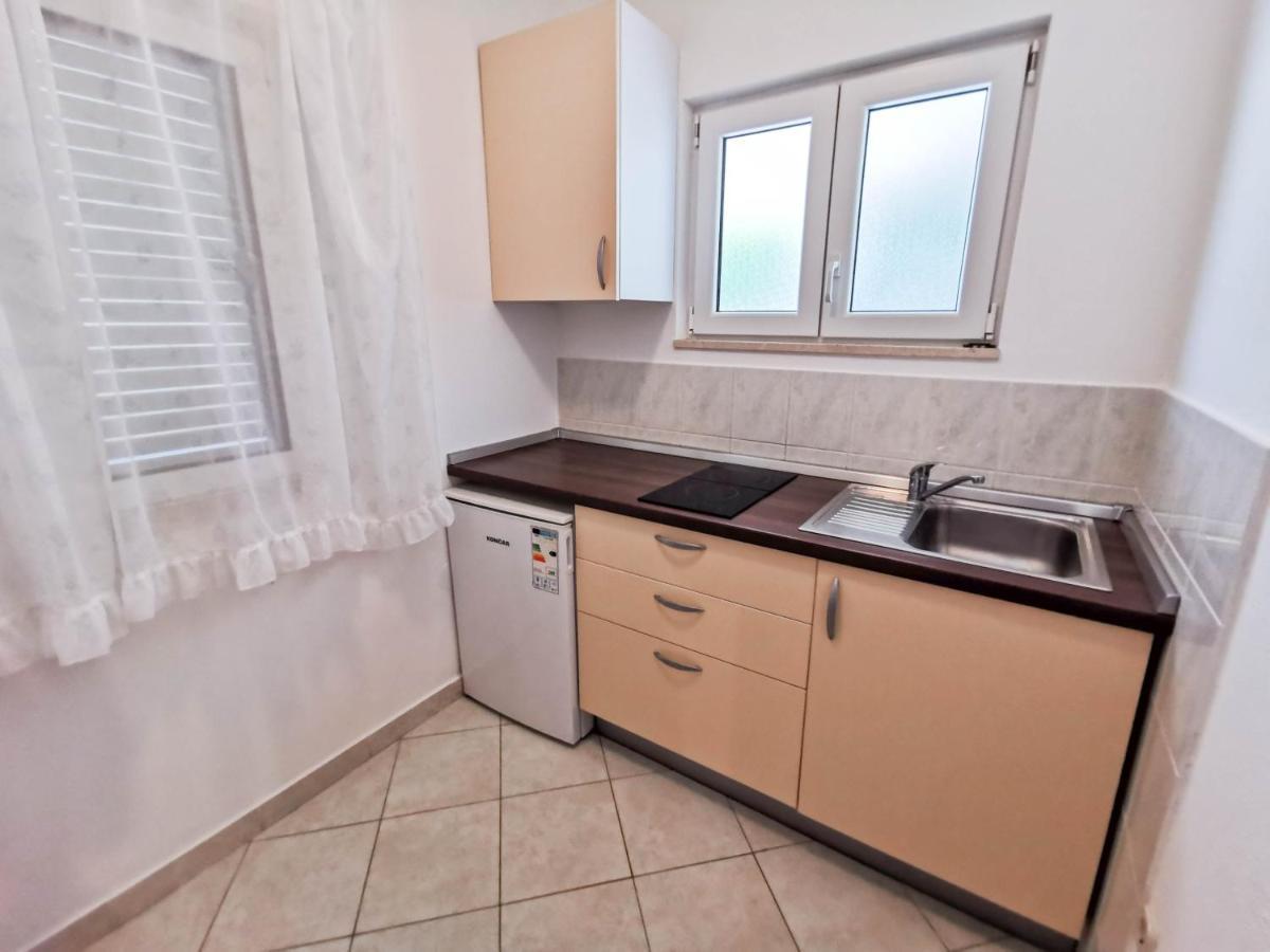 Apartments Patrick Baška Voda Dış mekan fotoğraf