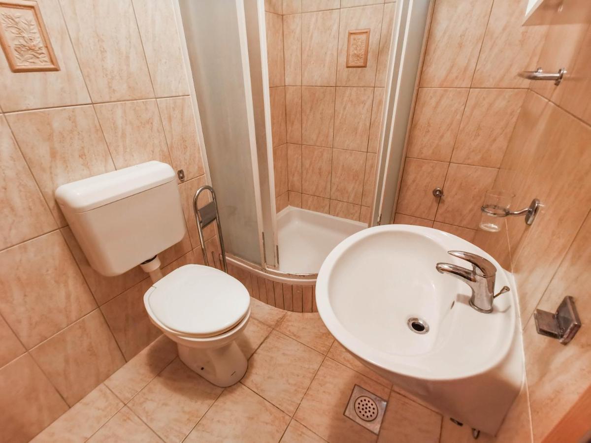 Apartments Patrick Baška Voda Dış mekan fotoğraf