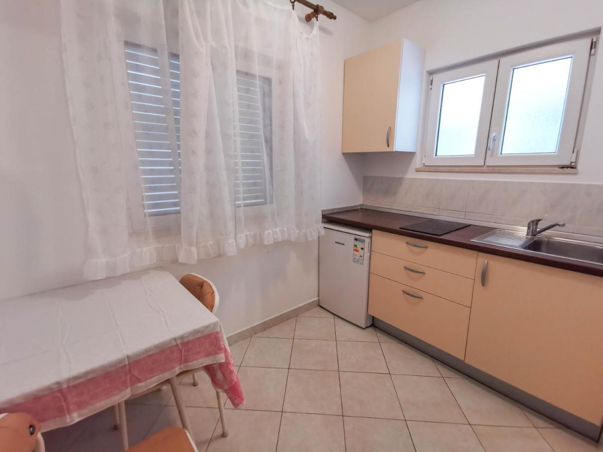 Apartments Patrick Baška Voda Dış mekan fotoğraf