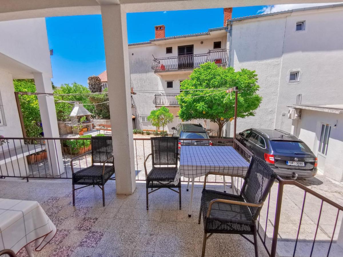 Apartments Patrick Baška Voda Dış mekan fotoğraf